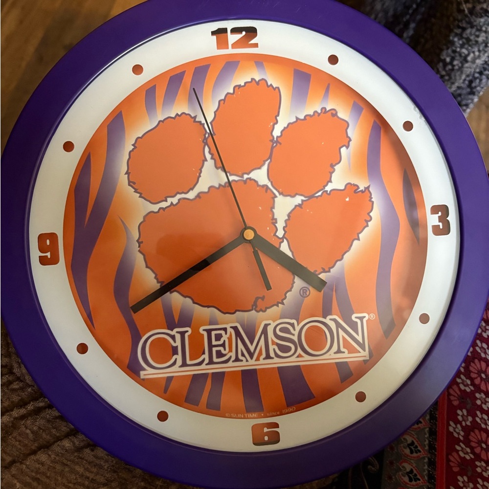 Clemson wall clock